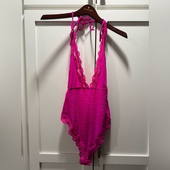 SKIMS SUMMER MESH LACE BODYSUIT - Picture 5 of 8